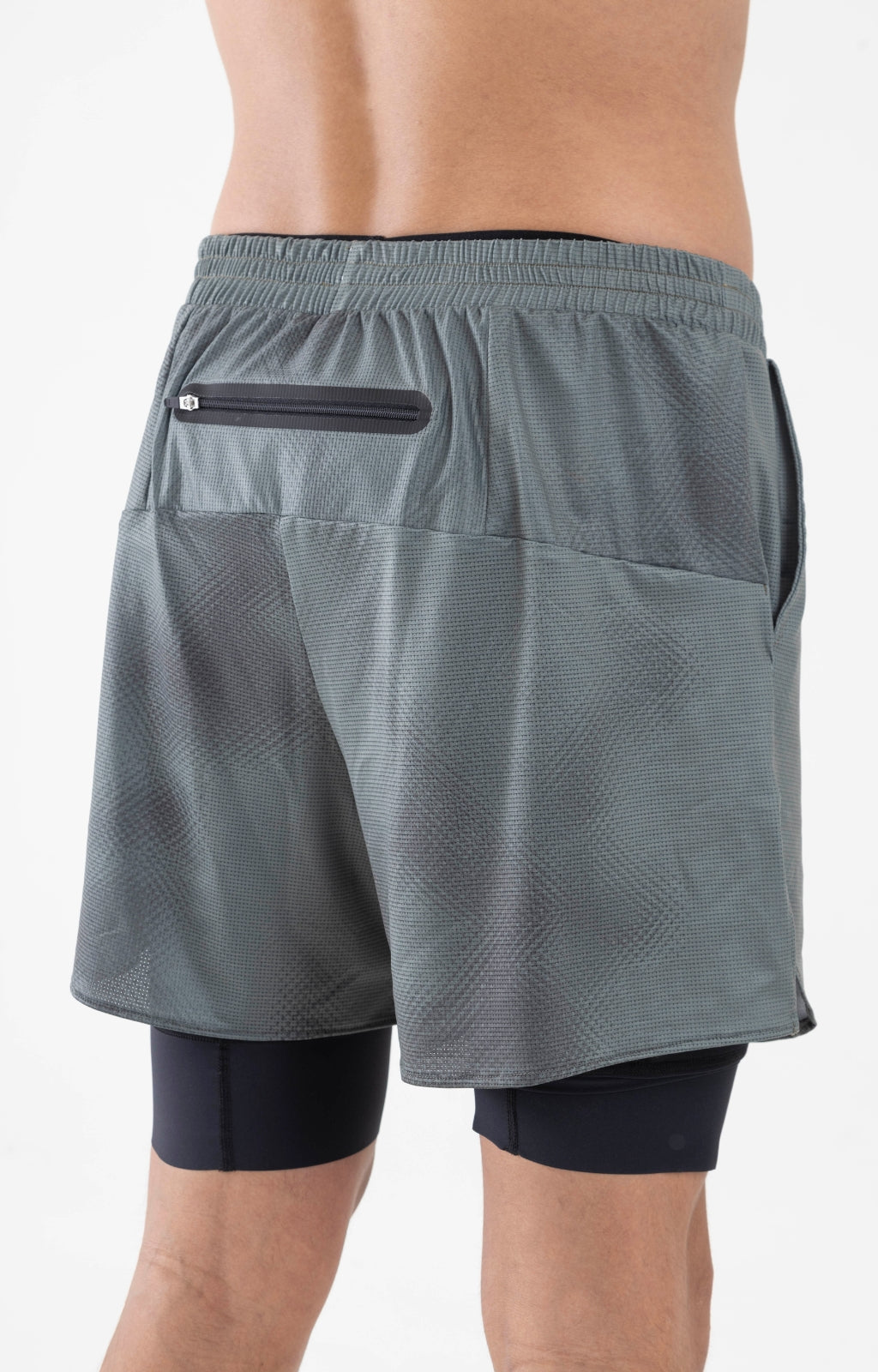 OSAKA RUNNING OLIVE SHORT