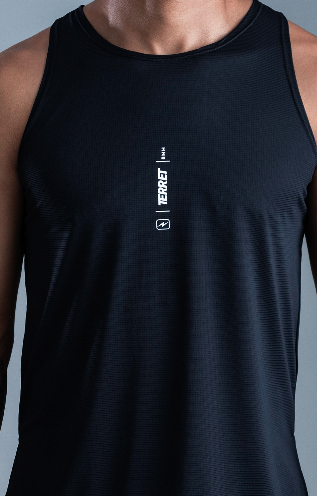 PLAYERA SIN MANGAS RUN PRO MAN